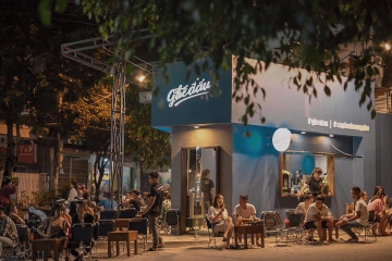Quán Cafe Ghế Đẩu