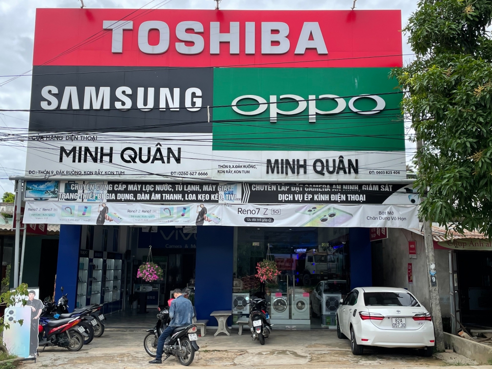 Cửa Hàng Điện Thoại - Điện Máy Minh Quân
