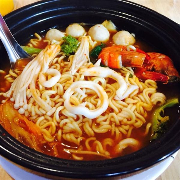 Mì hải sản